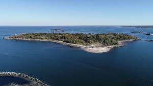 How to hit a ping pong ball? Davids Island In New Rochelle Tour Former Army Base Trump Once Eyed