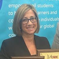 Sandra Tierney's Instagram, Twitter & Facebook