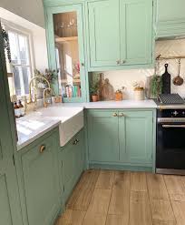 House Beautiful Uk Sdilel A Prispevek Na Instagramu What A Gorgeous Kitchen Storiesof Home And It Goes With In 2020 Gorgeous Kitchens Home Kitchen Cabinet Colors