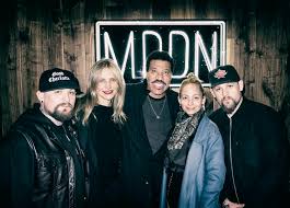 We did not find results for: Joel Madden Shares Photo With Richie Family And Cameron Diaz People Com