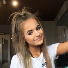 Leah Tormey's Instagram, Twitter & Facebook