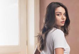 177 4 K Mentions J Aime 0 Commentaires Ayca Aysin Turan Aycaaysinturan Sur Instagram In 2020 Photography Poses Women Cute Beauty Beauty Girl