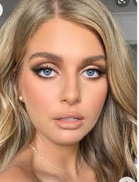 Lake Photography Services for Goddess, Lifestyle, and Branding