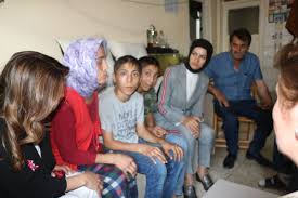 Ak Kadin Izmir No Twitter Il Kadin Kollari Baskanimiz Sn Dilek Yildiz Buyukdag Ilce Baskanimiz Sn Serap Eyce Ve Yonetim Kurulu Uyelerimizle Karabaglar Alyanak Mahallesinde Ev Ziyaretleri Gerceklestiriyoruz Akkadinlarsahada Aydinsengul35 Ak Parti