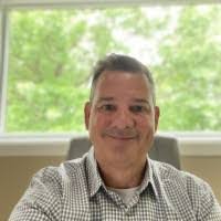 Robert Dicioccio's Instagram, Twitter & Facebook