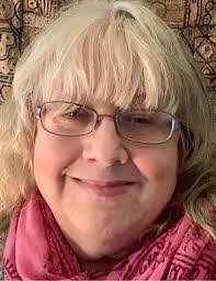 Linda Raphael's Instagram, Twitter & Facebook