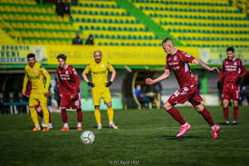 Ce match aura lieu le mercredi 30 juin 2021 à 11:00. Rapid A CaÈ™tigat Amicalul Cu Cs Mioveni GiuleÈ™tenii Au Revenit DupÄƒ Ce Au Fost ConduÈ™i La PauzÄƒ ReacÈ›ia Antrenorului Nicolae Grigore È™i SituaÈ›ia JucÄƒtorilor AccidentaÈ›i Liga 2