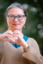 Jenna Stauffer's Instagram, Twitter & Facebook