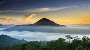 Tiktok miha nika bule asal rusia. What It S Really Like To Climb Bali S Mt Batur Intrepid Travel Blog