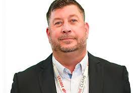 Aaron Dove's Instagram, Twitter & Facebook