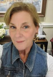 Judy Friend, my mom, is looking for an old friend: Bruce and Jennifer  Dearinger. Sure would love to chat with Jen!