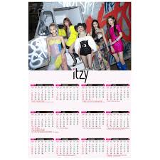 Kalender nasional tahun 2020 masehi ini dilengkapi dengan penanggalan jawa dan islam. Itzy Poster Calendar 2021 Kalender Poster Itzy Tahun 2021 Shopee Malaysia