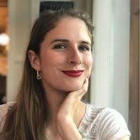 Lillian Parson's Instagram, Twitter & Facebook