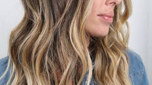 Californian hair californian highlights balayage blond honey balayage bronde haircolor blonde hair hair color guide fox hair dye hair length chart. Beach Blonde Archives Page 3 Of 10 Johnny Ramirez