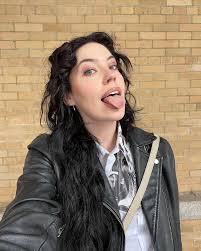 Bishop briggs — tempt my trouble 03:14. Bishop Briggs Facebook