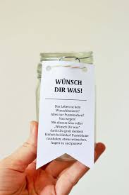 Den teebeutel habe ich auf der rückseite in das urlaubstütchen gesteckt. Diy Geschenk Idee Mit Pusteblumen Wunsch Dir Was Partystories Blog