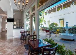 The inn is under new management. Palm Beach Historic Inn Elegant B B Palm Beach Florida