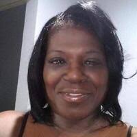 Pam Shoulders's Instagram, Twitter & Facebook