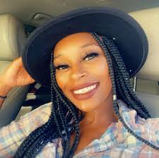 Isabella Lozano talks about the moments when she and other bystanders  rushed into action to help the victims of a helicopter crash