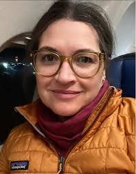 Amy Burnett's Instagram, Twitter & Facebook