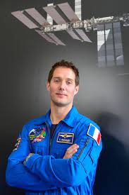 A son retour de sa retentissante mission spatiale, il s'était confié sur. Esa Thomas Pesquet Has Been Assigned To A Long Duration Mission To The Iss