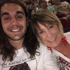 Hugh Coates (@coates_hugh)