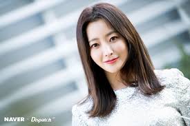 564 x 768 jpeg 36 кб. Plastic Surgery Or Heavy Makeup A Before And After Debut Comparison Of Kim Hee Sun S Appearance Channel K
