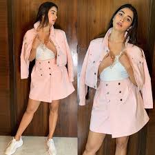.in ala vaikunthapurramuloo movie tollywood actress pooja hegde from ala vaikunthapurramuloo pooja hegde latest new recent hd hq cute beautiful hot smiling glamorous stylish trendy photos pics images stills pictures wallpapers. Pooja Hegde Stills Tollywood