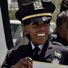 Gabrielle Walls's Instagram, Twitter & Facebook