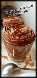 Mousse Au Chocolat De Cyril Lignac En 2020 Mousse Au Chocolat Cyril Lignac Mousse Au Chocolat Recette Mousse Au Chocolat
