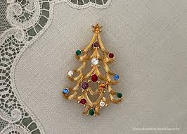 christmas tree pin