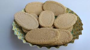 Campurkan milo bubuk dan gula lalu larutkan dengan air panas. 5 Resep Kue Kering Spesial Tanpa Telur Tetap Gurih Ngeprul
