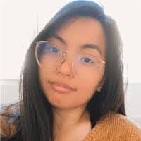 Adrianne Andrews's Instagram, Twitter & Facebook