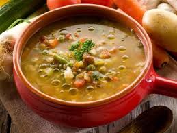 Ciorba de legume este foarte satioasa si aromata, iar verziturile proaspete ii dau un gust si mai bun! Reteta Ciorba Taraneasca Cu Multe Legume