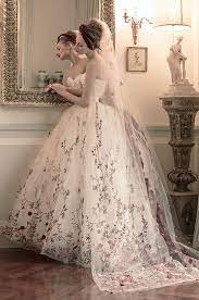 Wedding Dresses 13 10102016 Km Modwedding Embroidered Wedding Dress Wedding Dress Trends Bridal Couture