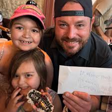 These two sweet little girls donated the money out of their piggy bank to  the Kerr County Flood Relief Fund yesterday. Oh be still my heart ❤️ 🙏🏽🎶