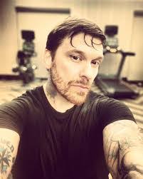 Brent Smith's Instagram, Twitter & Facebook