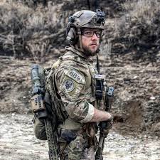 If you want to sabotage your own life? Clay Spenser Have A Nice Thursday Maxthieriot Sealteamcbs Sealteam Clayspenser Navyseals Usnavyseals Nav Max Thieriot Navy Seals Navy Girlfriend