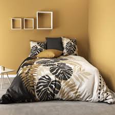 Fibres creuses 100% polyester 。 la planete des singes : Couette Imprimee 220x240 Cm 300 Gr M Nat Dore Pas Cher