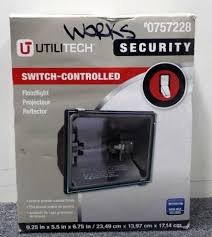 Utilitech Security Switch Controlled Flood Light Meridian Public Auction