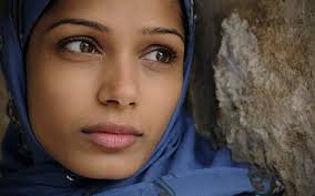 HD wallpaper: freida pinto, portrait, headshot, smiling, happiness, one  person