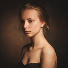 Pin By Stan On Face Structure 3 4 View Portrait Photography Women Portrait Female Portrait