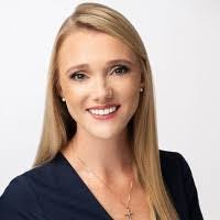 Samantha Sexton's Instagram, Twitter & Facebook