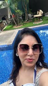 Love yourself first, and everything else falls into line.✨🥰, ., .,  #explore #fyp #trendingreels #explorepage #selfies #self #trip  #reelitfeelit #sunglow #sunshine #bangkok #noongnoochgarden ...