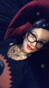 Hello. I'm Carol from Texas. 65 year old Grandma. Adore all things  Christmas. 🎄🎁🌬❄☃️