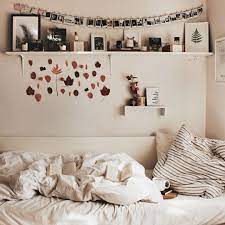 Instax Hq Uk Ire On Instagram We Re Absolutely Loving Co Nfused Season Themed Room Decorations How Cosy Does Autumn Room Room Decor Room Inspiration