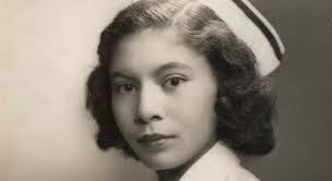 Paula Paris's Instagram, Twitter & Facebook