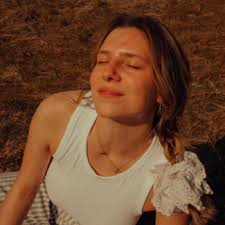 The Beauty of the Mundane in Rosie H Sullivan's "Chapters"