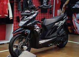 Banyak juga yang memilih modifikasi beat hitam simple karena memang tidak memakan banyak biaya dalam memodifikasinya. Nih Aksesori Honda Beat Street Resmi Pabrikan Bikin Tambah Keren Gridoto Com