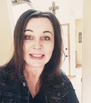 Tamera Hill's Instagram, Twitter & Facebook